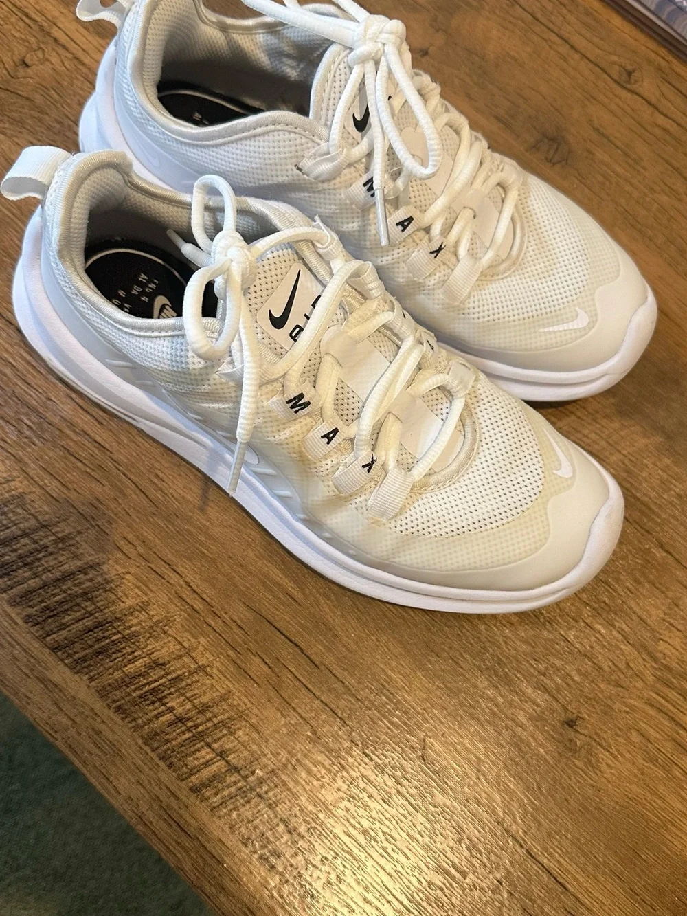 Nike White Women's Mesh Athletic Sneakers